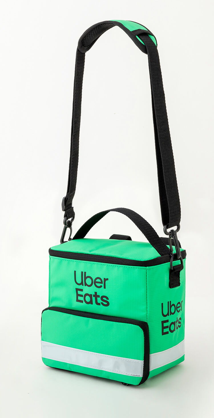 Uber Eats 配達用バッグ型 2WAY ポーチを抽選で５名様にプレゼント！